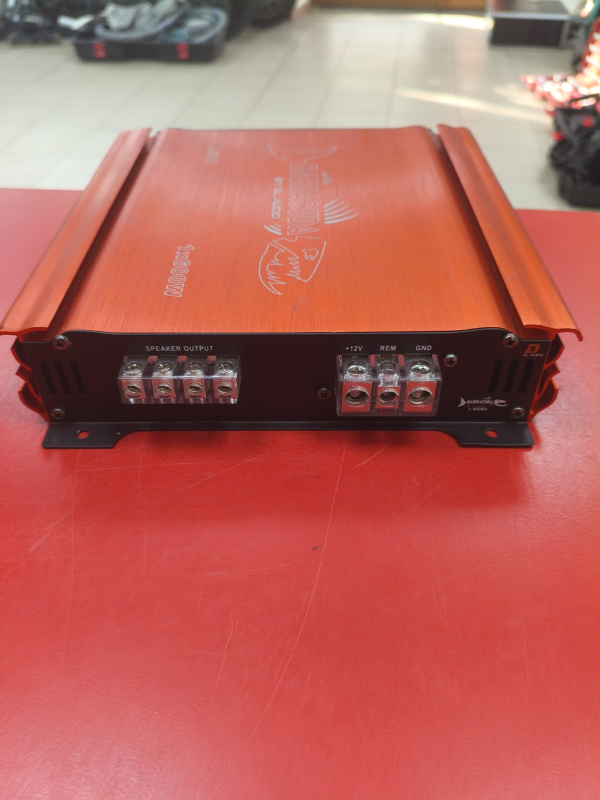 Авто усилитель Barracuda 1600 w