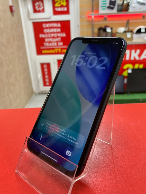 Мобильный телефон Apple iPhone 11