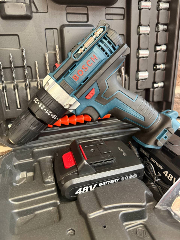 Шуруповерт Bosch 48v