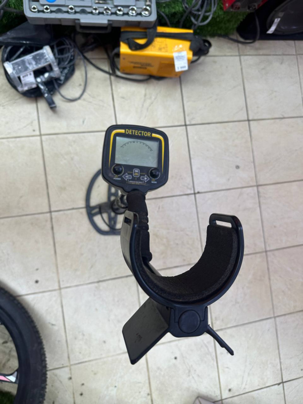 Металлоискатель  detector TH850