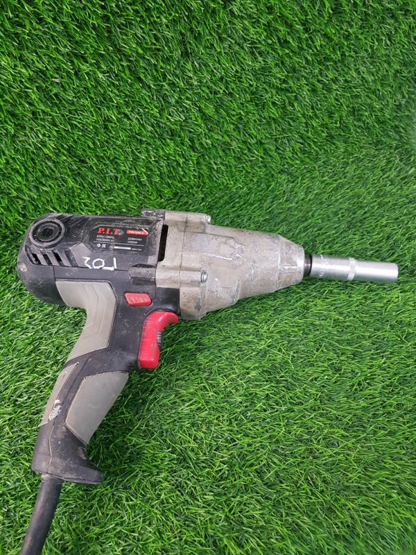 Гайковерт P.I.T. PIW1050-C