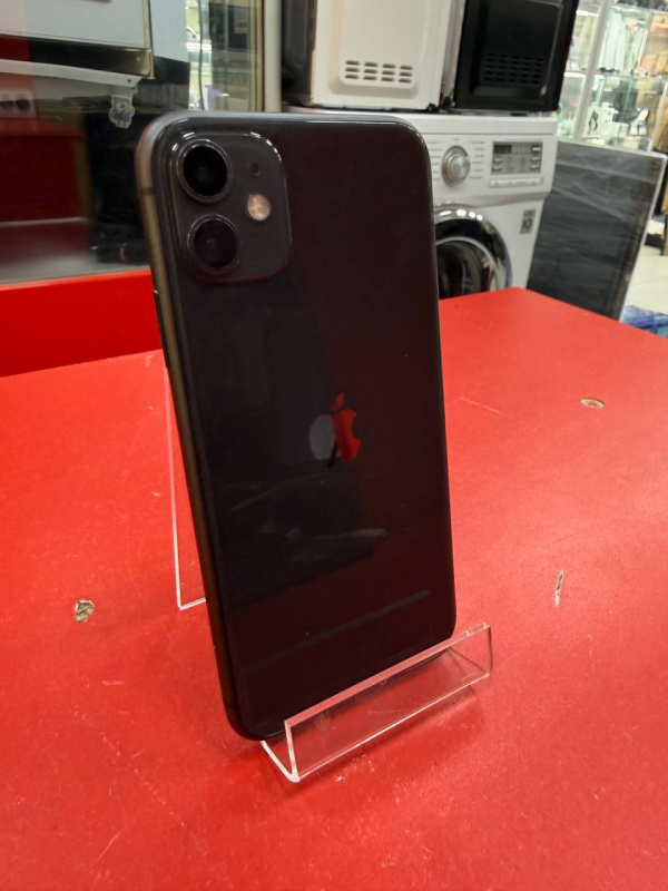 Мобильный телефон Apple iPhone 11