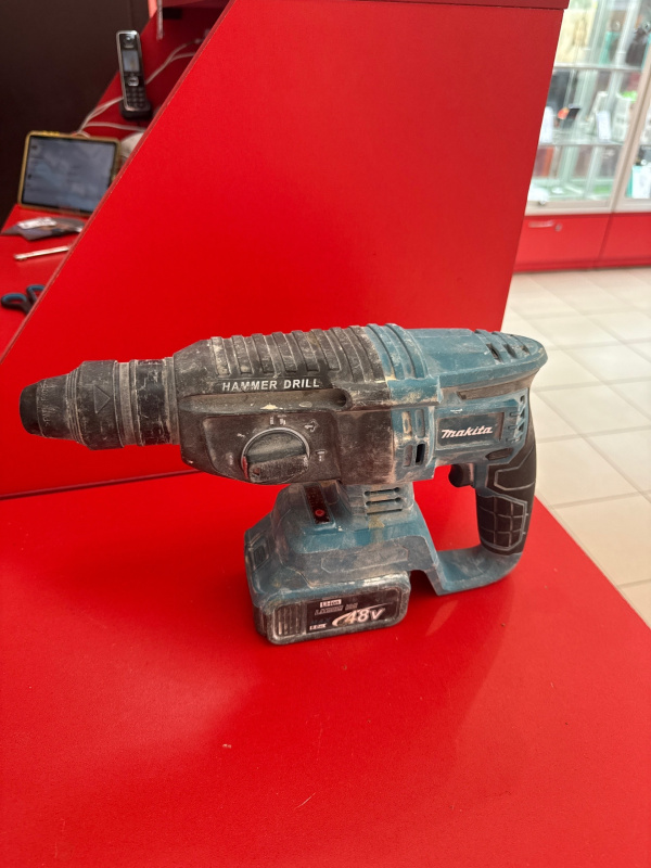 Перфоратор Makita HammerDrill 48V